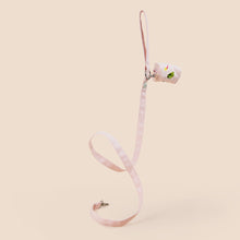 画像をギャラリービューアに読み込む, Space World Leash & Poopbag Holder/スペースワールドリード&プープバッグホルダー